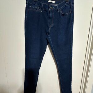 Levi's Women's 711 Skinny Jeans Size 32 Waist